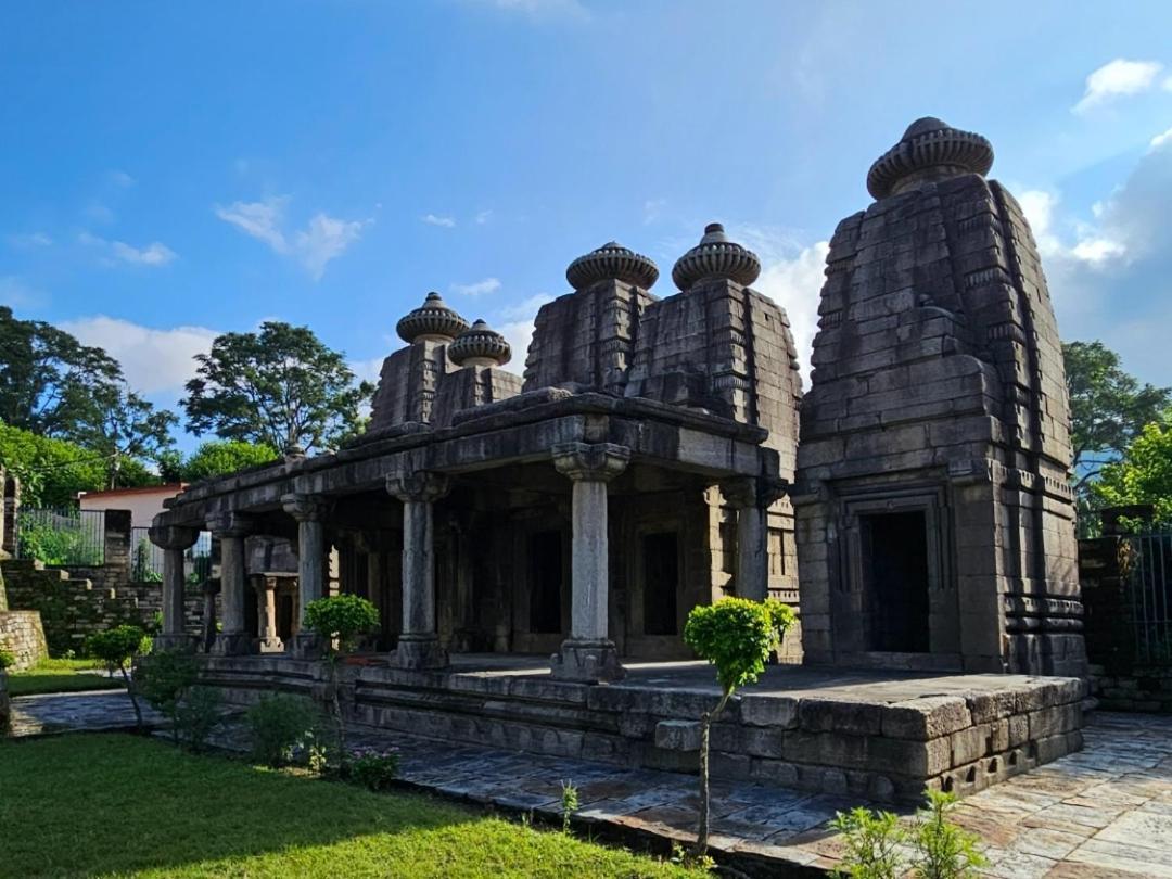 Katyuri Kings Divine Stay- Babaji'S Cave Dwarahat Exteriér fotografie